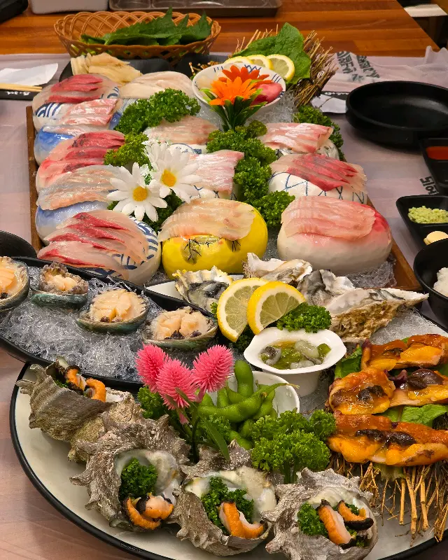 고등어회 한상차림