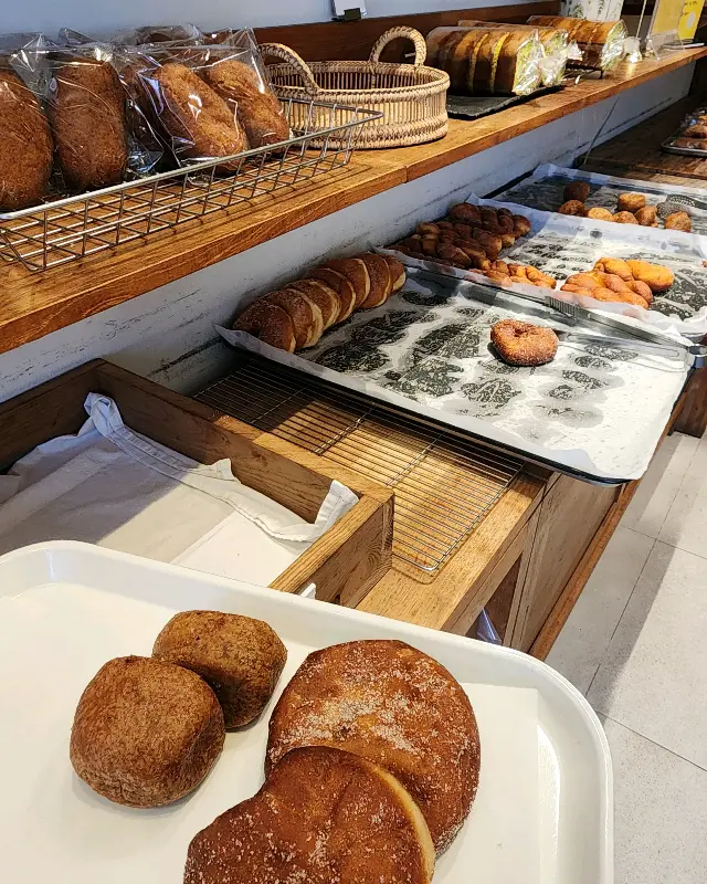 다양한 빵 종류