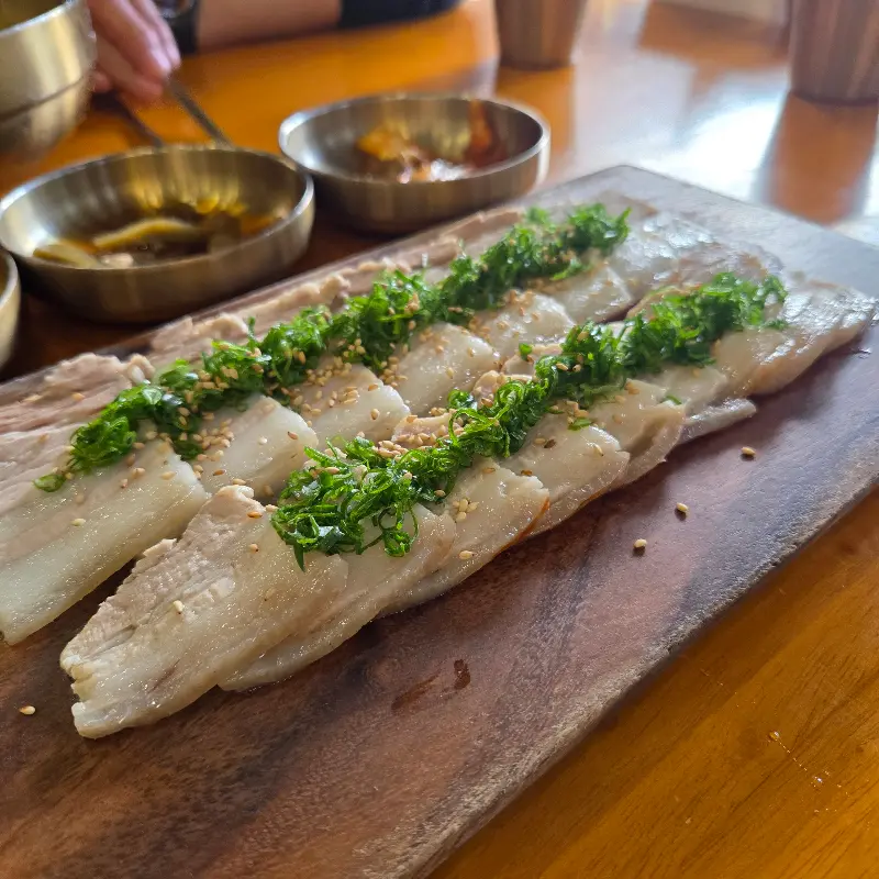 돔베고기 디테일 샷