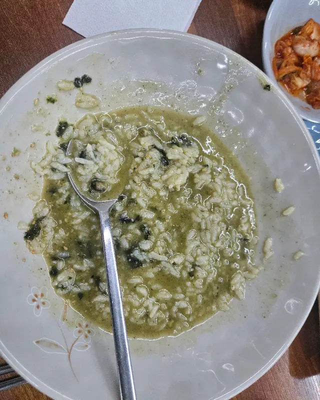 맛있게 먹은 음식 사진