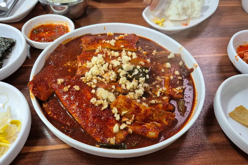 갈치조림 근접샷