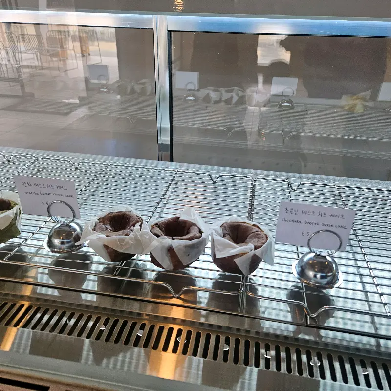 디저트 쇼케이스