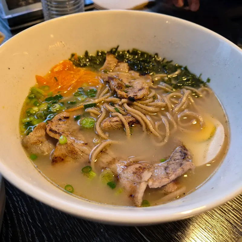 모던돔베의 감자 고로케