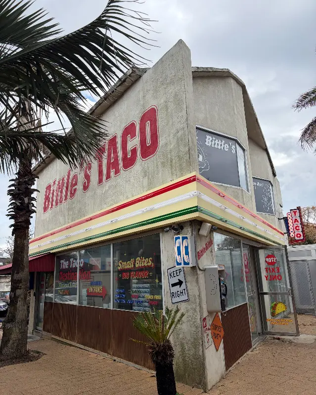 비틀스타코 외관