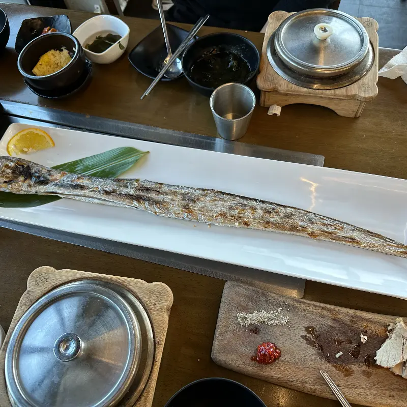 갈치구이와 솥밥
