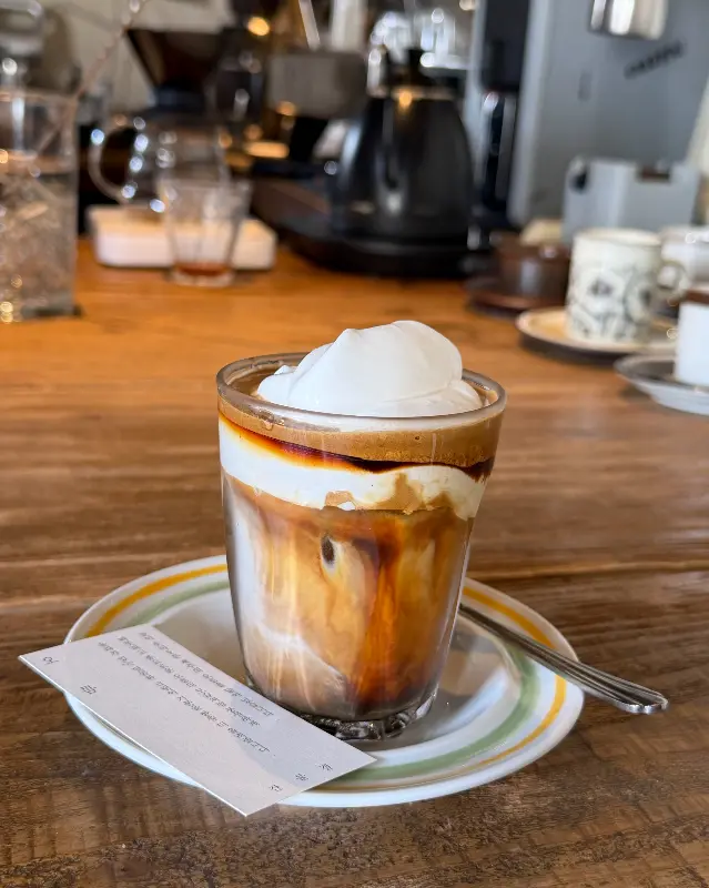 오름 커피 근접샷