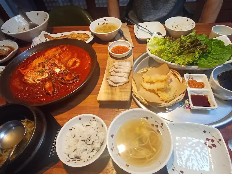 푸짐한 한 상 차림