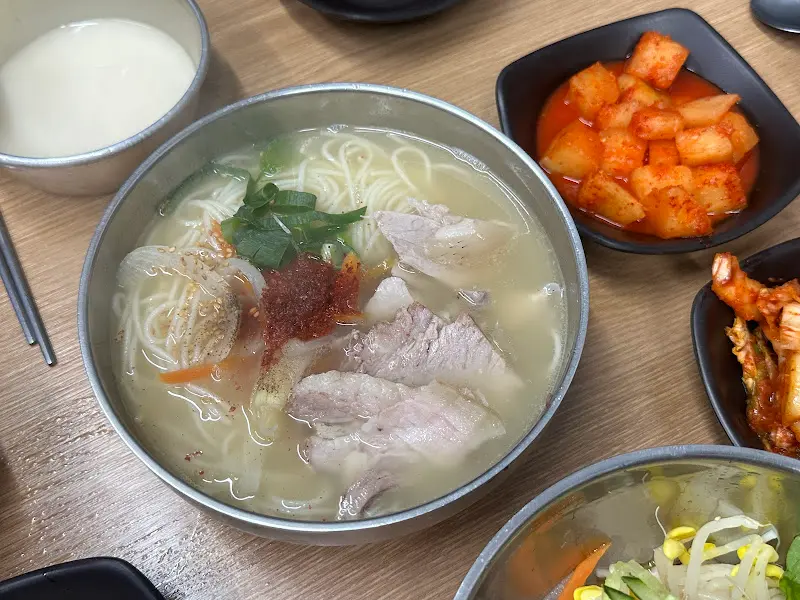 고기국수 전체 사진 2