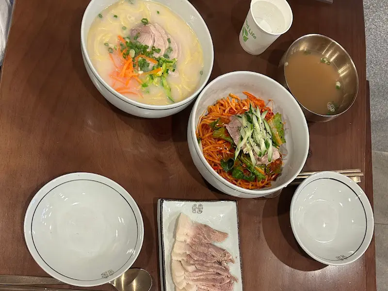 장수국수 한상차림