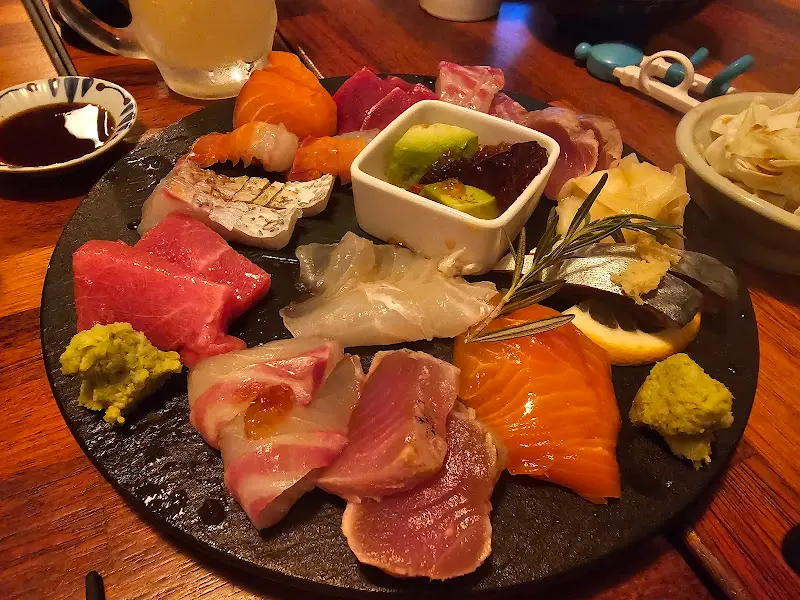 환상적인 숙성 사시미