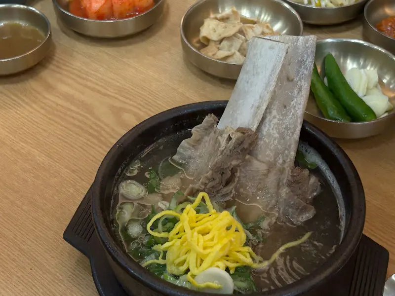 육전물냉면과 반찬