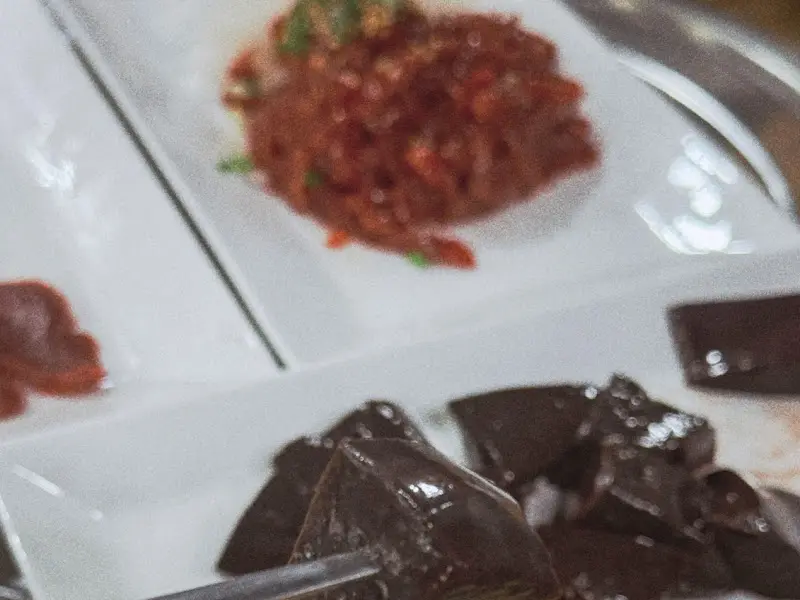 말고기 육회, 사시미, 내장