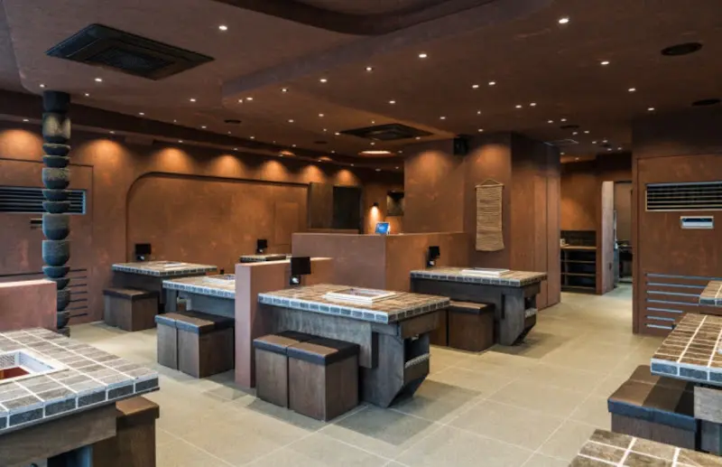 흑돼지 엉덩물의 내부 인테리어