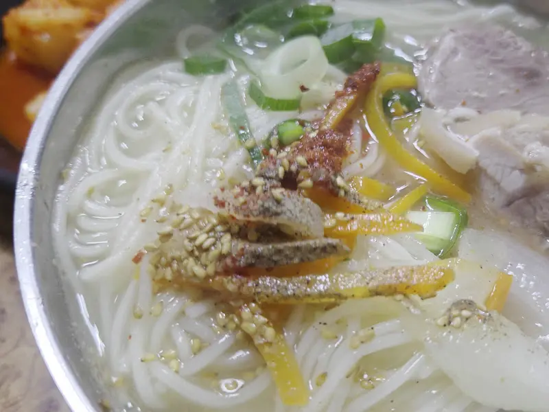 고기국수 근접샷