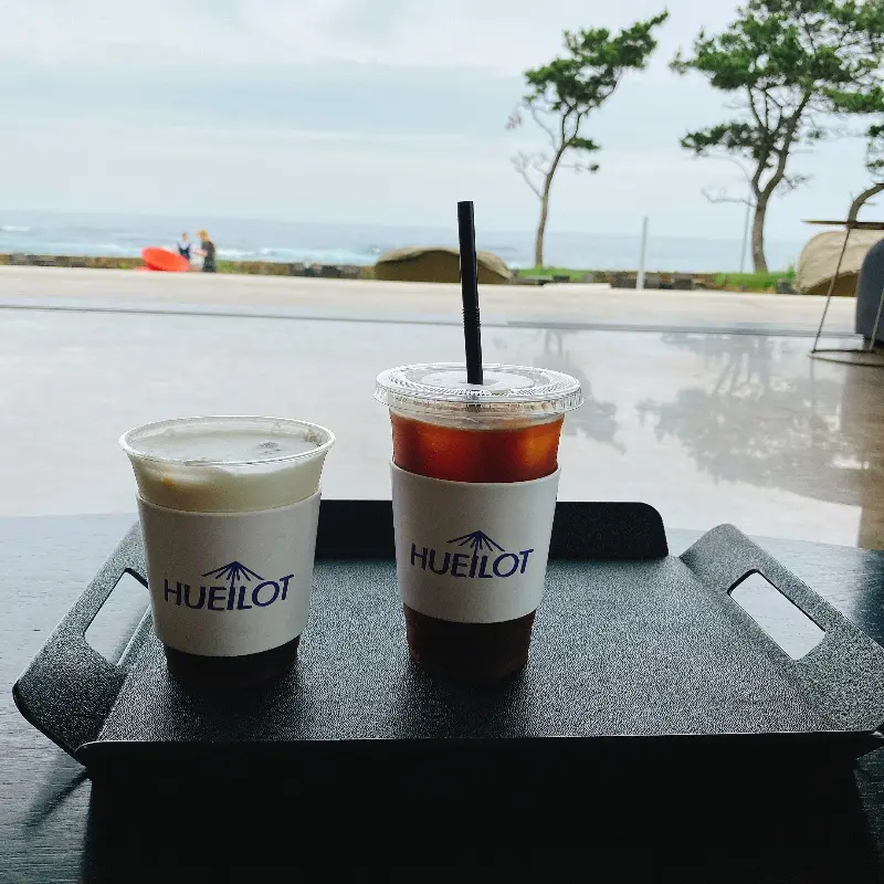 커피와 함께 즐기는 여유