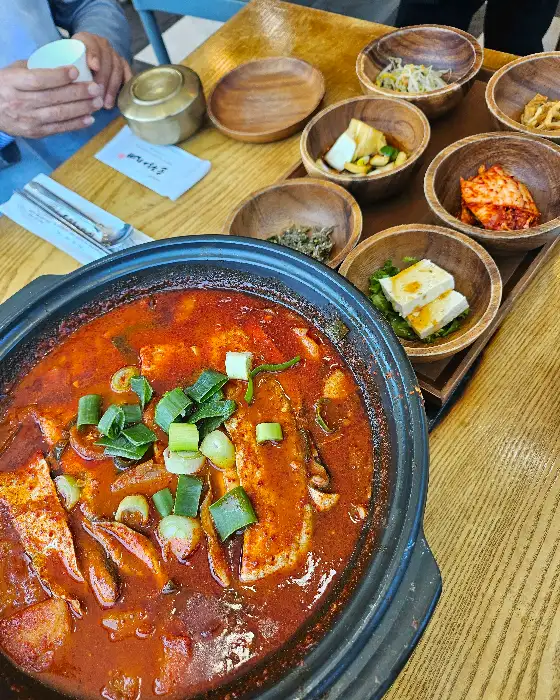 칼칼하고 먹음직스러운 갈치조림