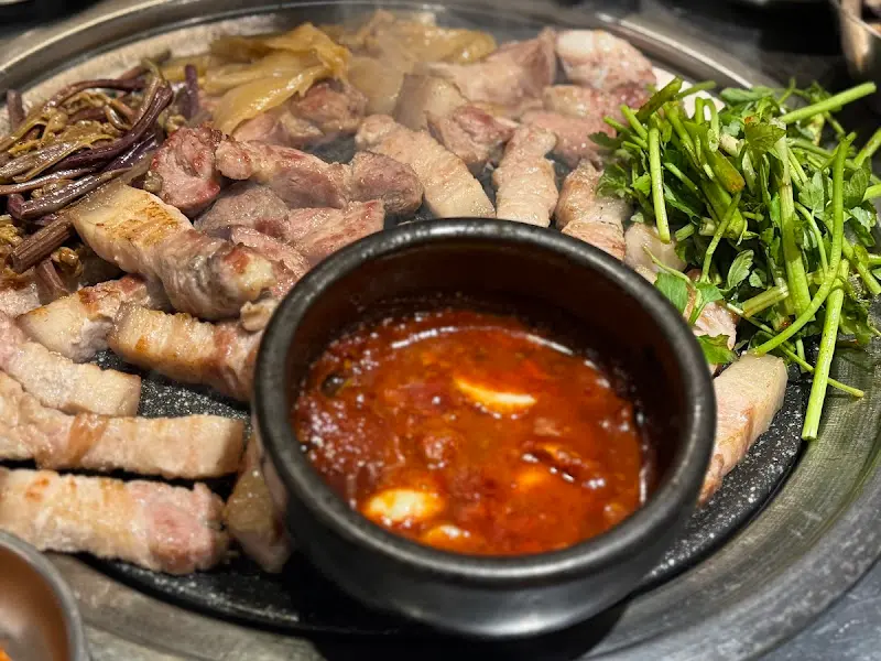 흑돼지, 고사리, 멜젓