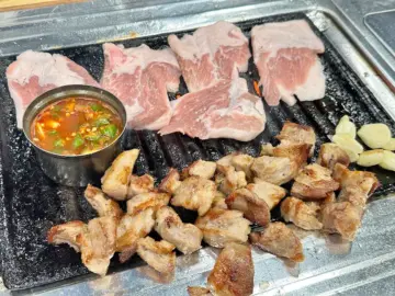 그리운 제주, 연정식당에서 맛보는 추억의 청국장 가브리살 맛집
