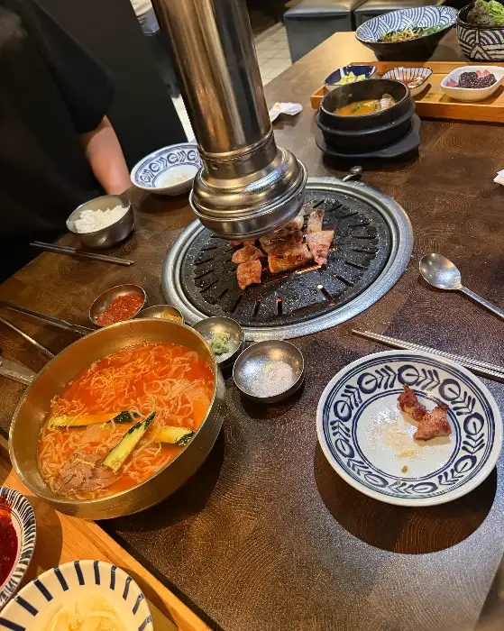 테이블 세팅