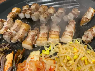 오산대 삼겹살, 푸짐한 양과 고소함에 반하다