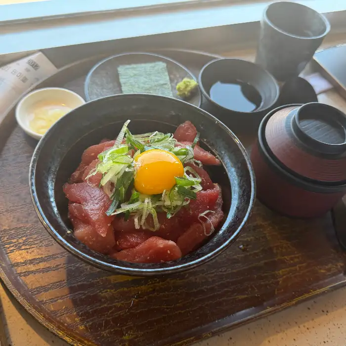 유소바의 마구로동