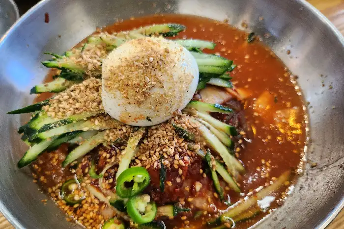 물비빔냉면