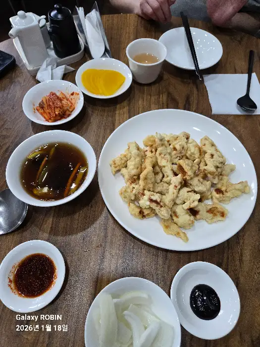 반찬과 식기 세팅