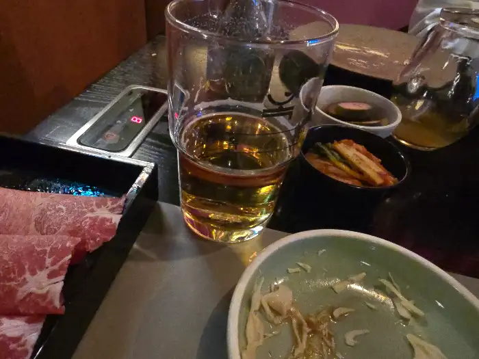 곁들임 찬과 음료