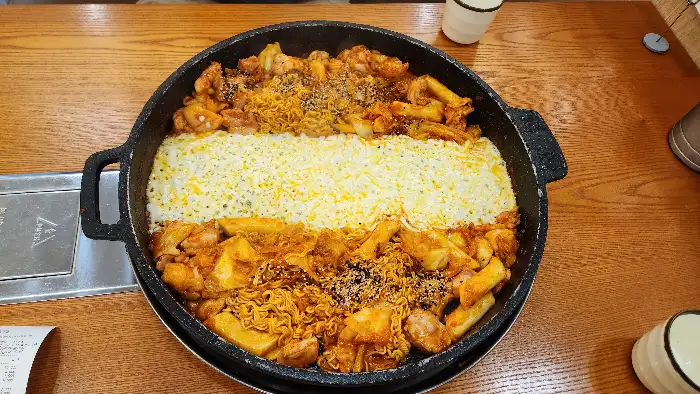 철판 닭갈비 모습