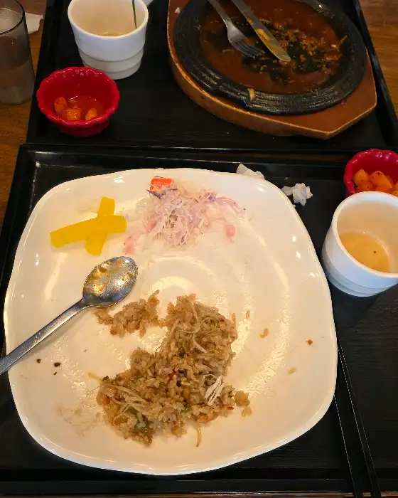 식사 후 모습