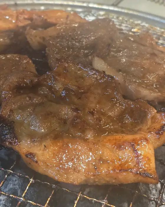 명륜진사갈비 논산점의 돼지갈비 클로즈업 사진