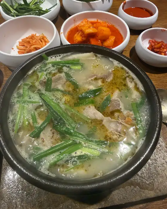 순대국 국물 클로즈업
