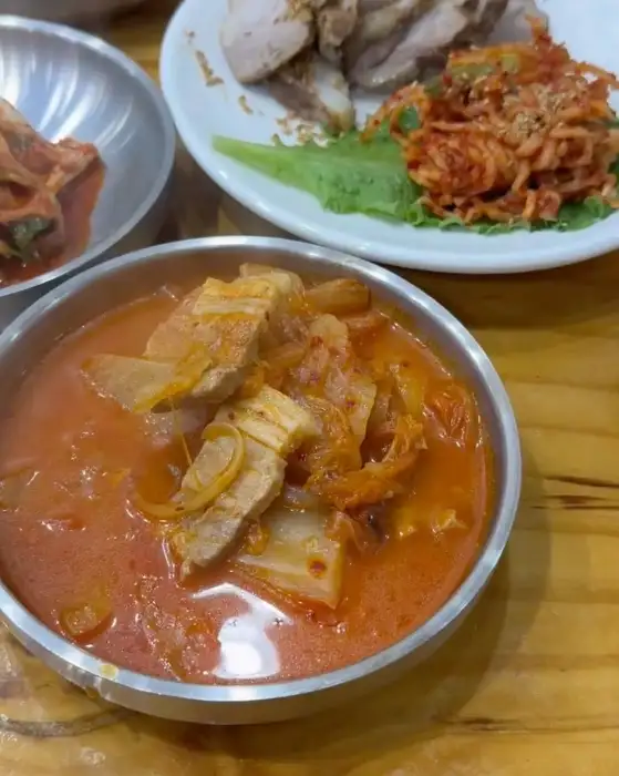 한우 내장탕 한 그릇