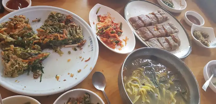 88닭발 김밥