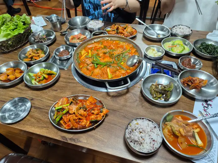 88닭발 단체석