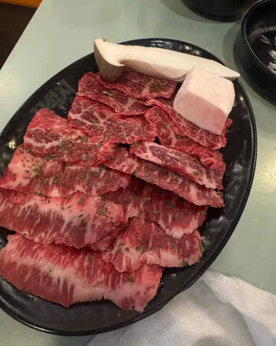 다양한 부위의 한우 모듬