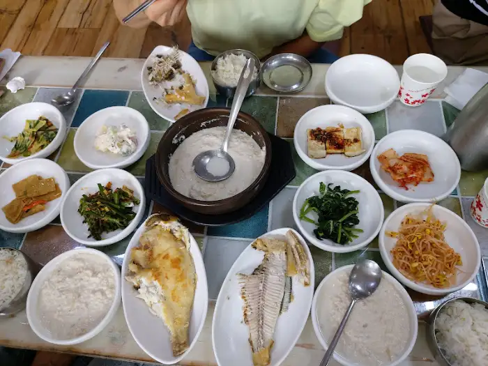 보리밥 비빔밥