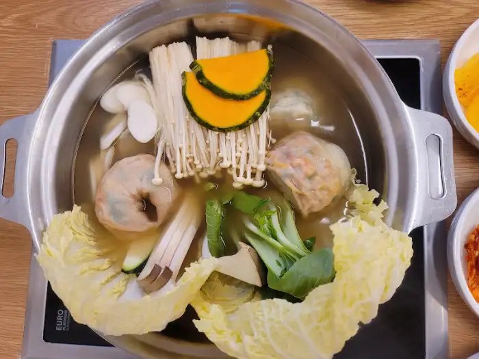 만두 전골 속 재료