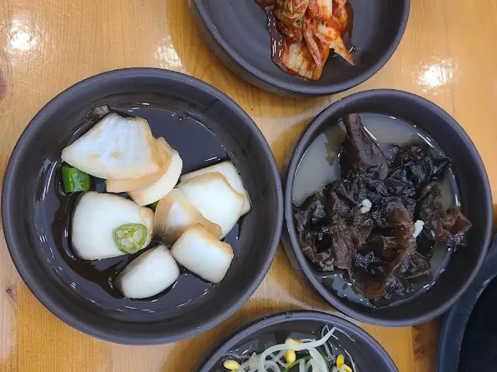 다양한 밑반찬