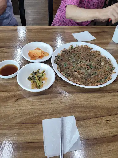 메밀전과 반찬
