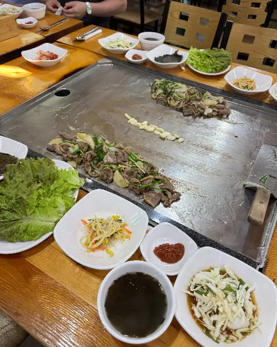 테이블 세팅