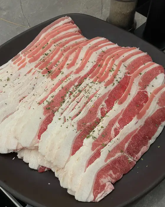 신선한 제주산 대패삼겹살의 모습