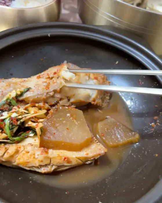 약식동원 삼계탕 닭고기