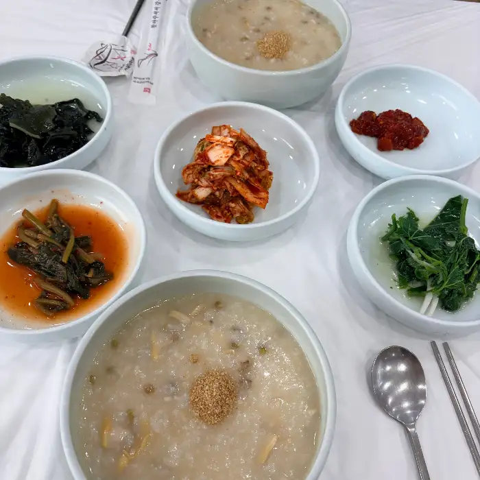 뽕잎 바지락전