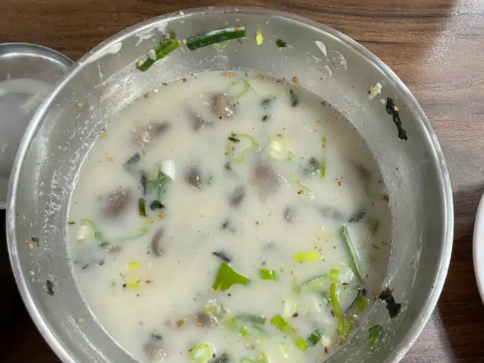도토리 수제비 국물
