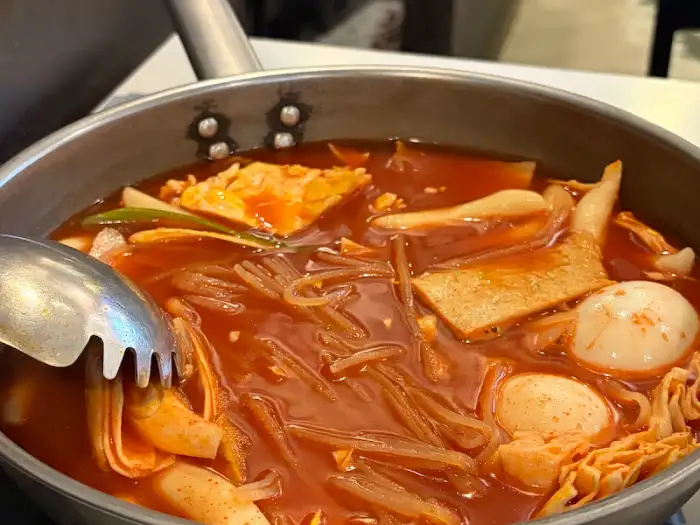 즉석떡볶이 끓는 모습