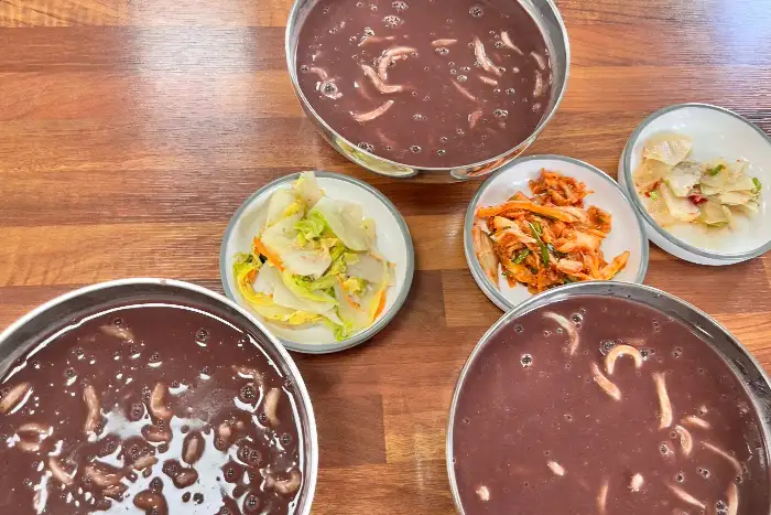 팥칼국수 클로즈업