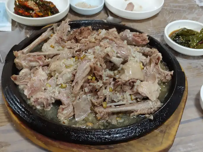  másik 오리 요리 사진