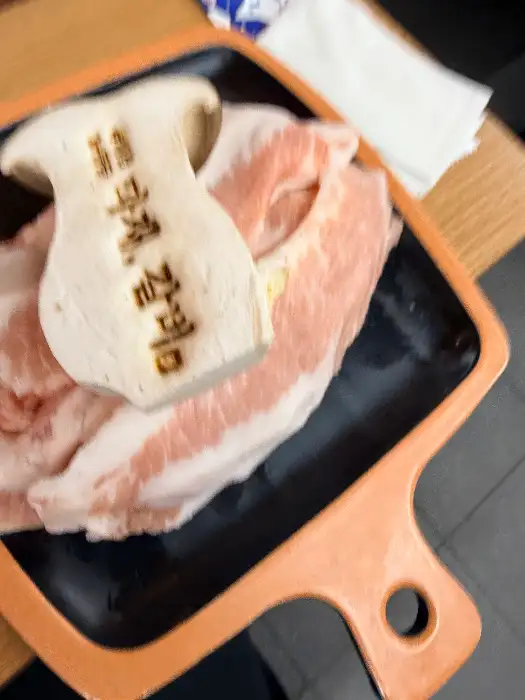 마재갈비 생갈비 한 덩이