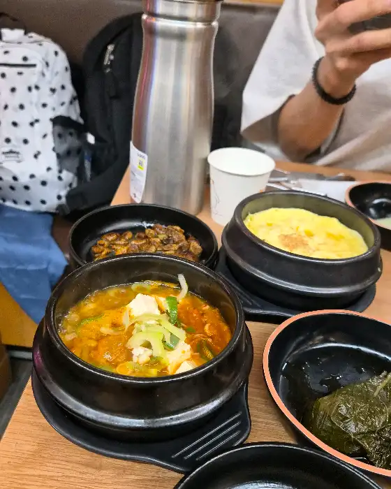 마재갈비 계란찜과 김치찌개